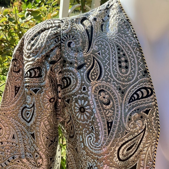 John’s Girl jacquard bolero with puffy sleeves silver & gold threads metallic M - Picture 2 of 9